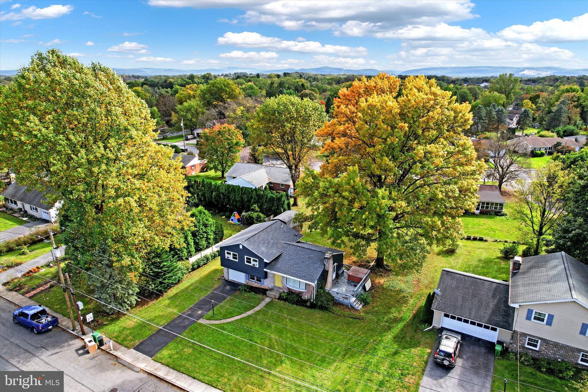 216 Garland Dr