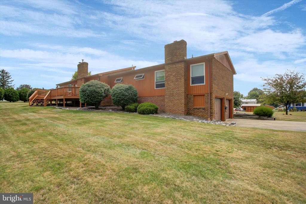 7471 SMITH ROAD