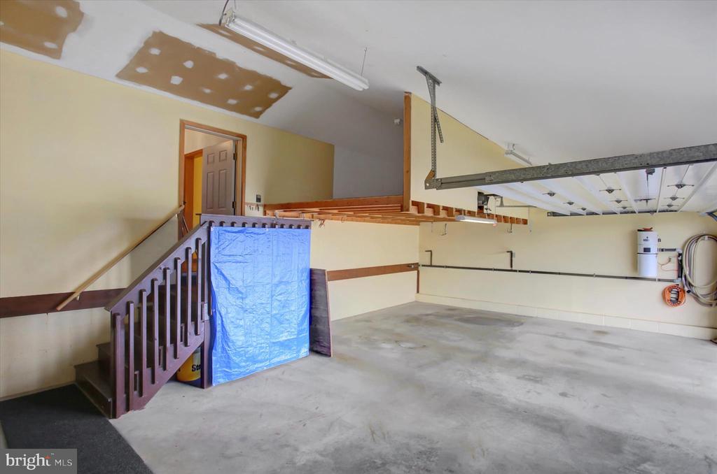 7471 SMITH ROAD