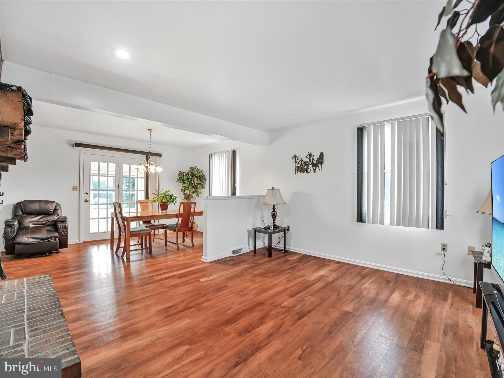 444 S President Ave