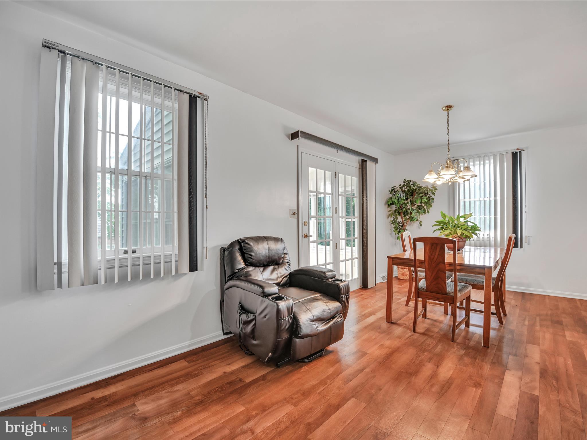 444 S President Ave