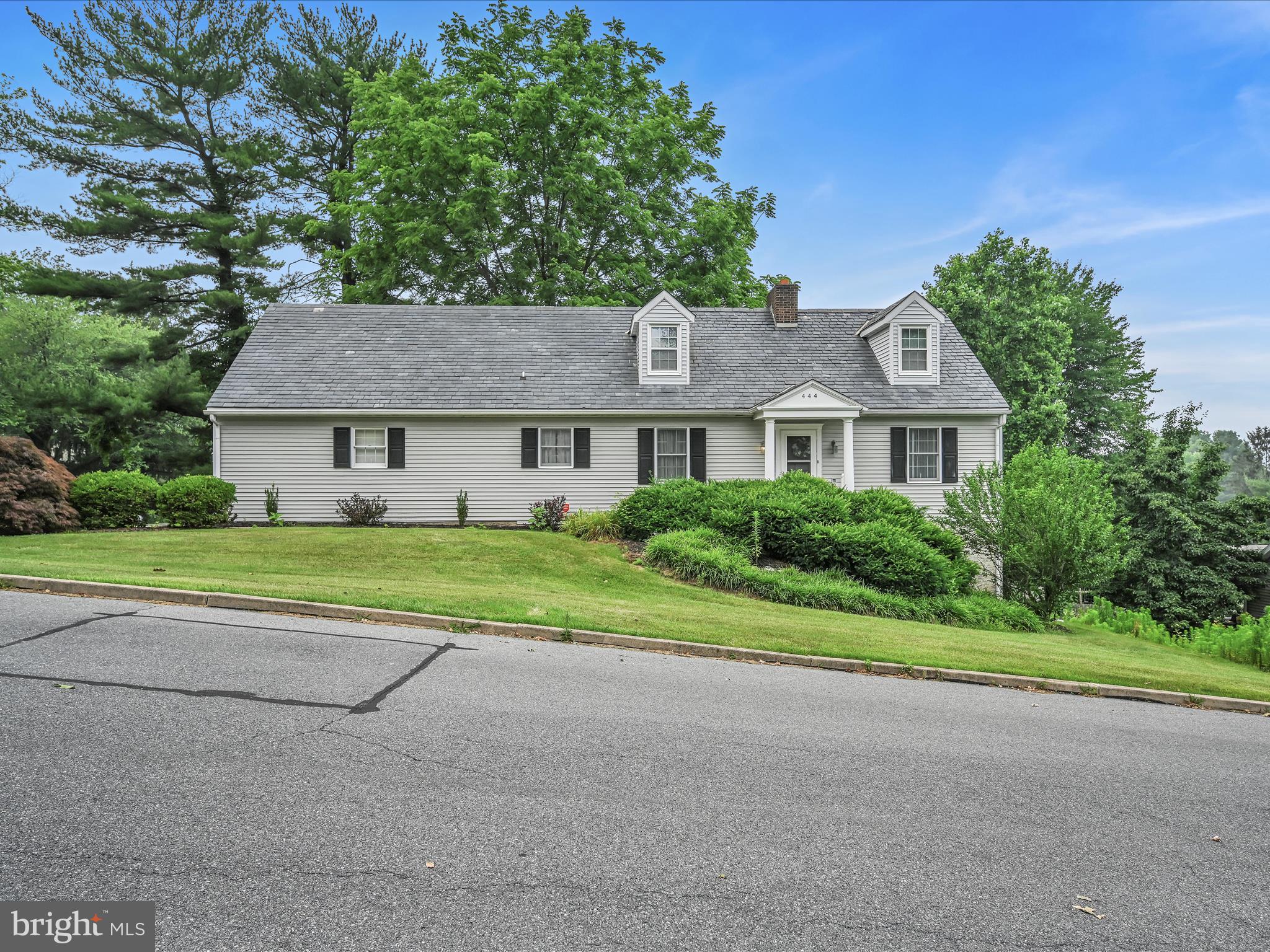 444 S President Ave