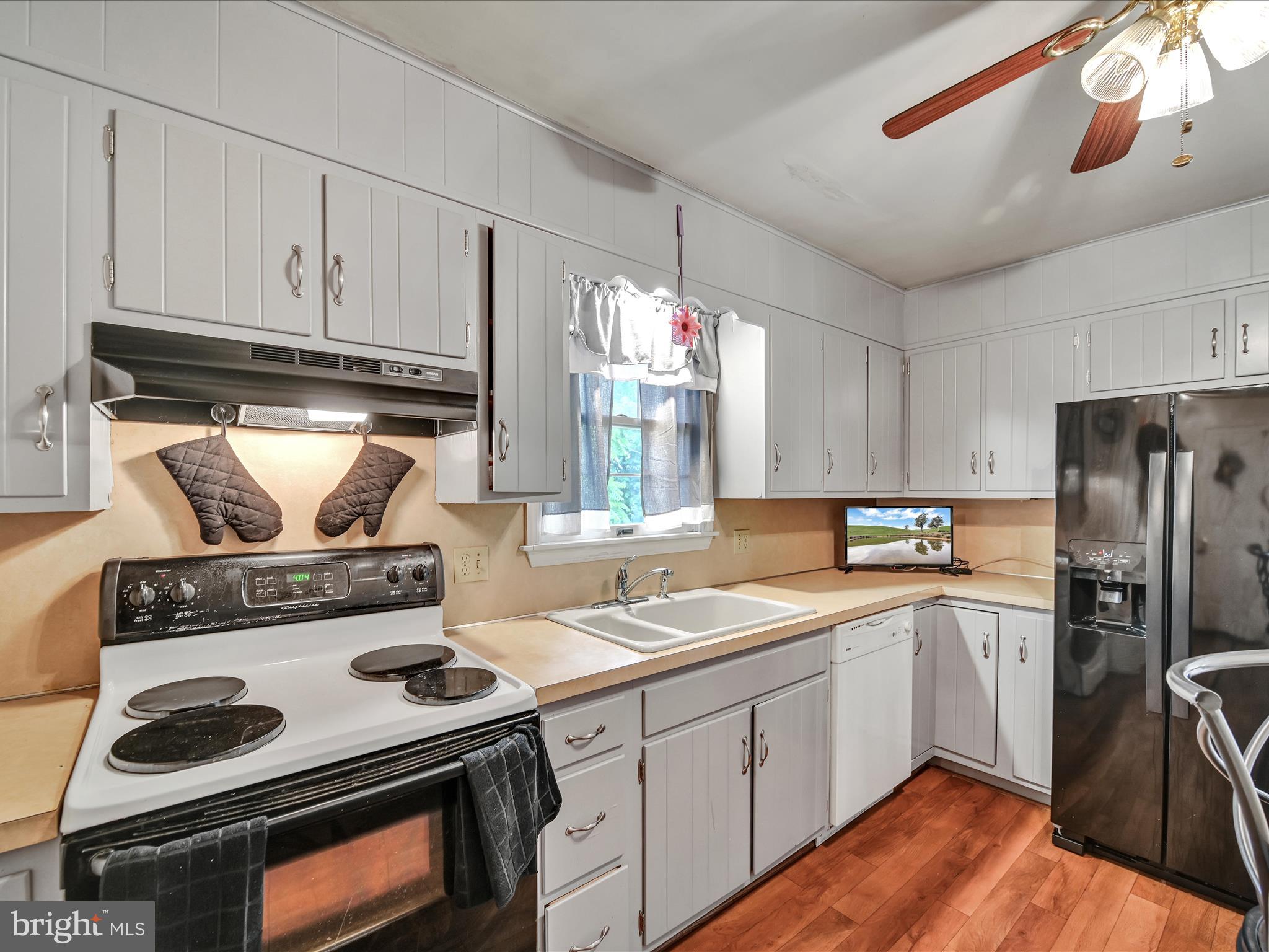 444 S President Ave