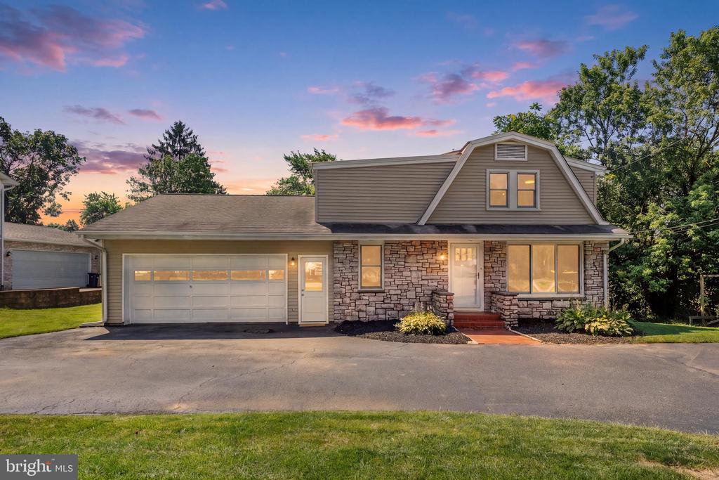 2050 STONECREST DRIVE
