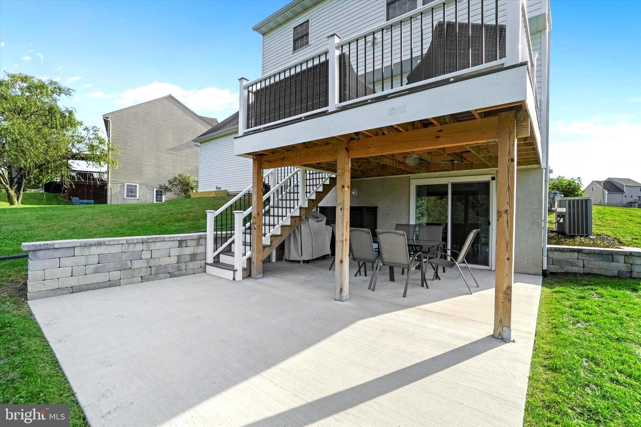 60 Bryn Way