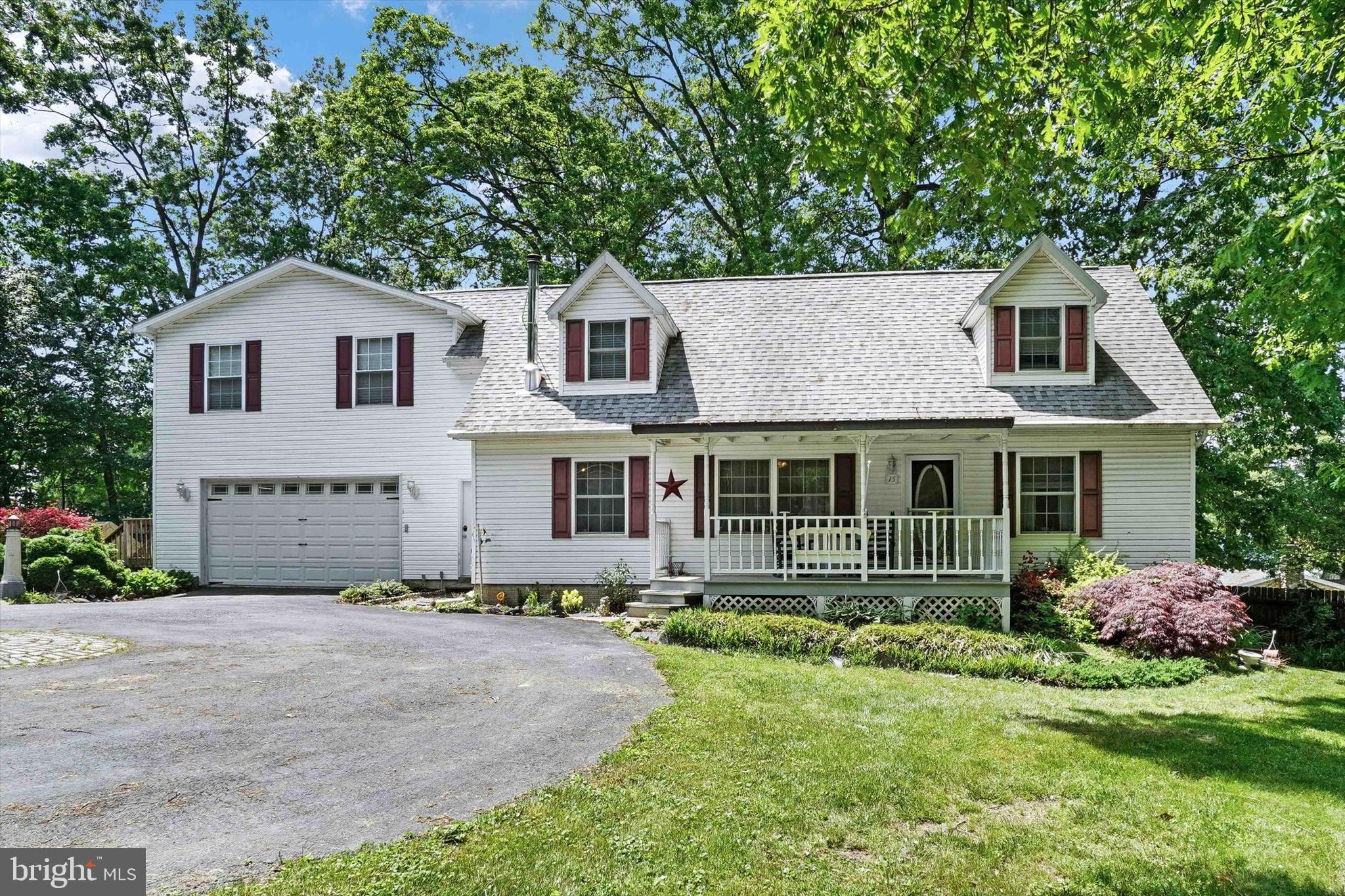 15 Susquehanna Rd