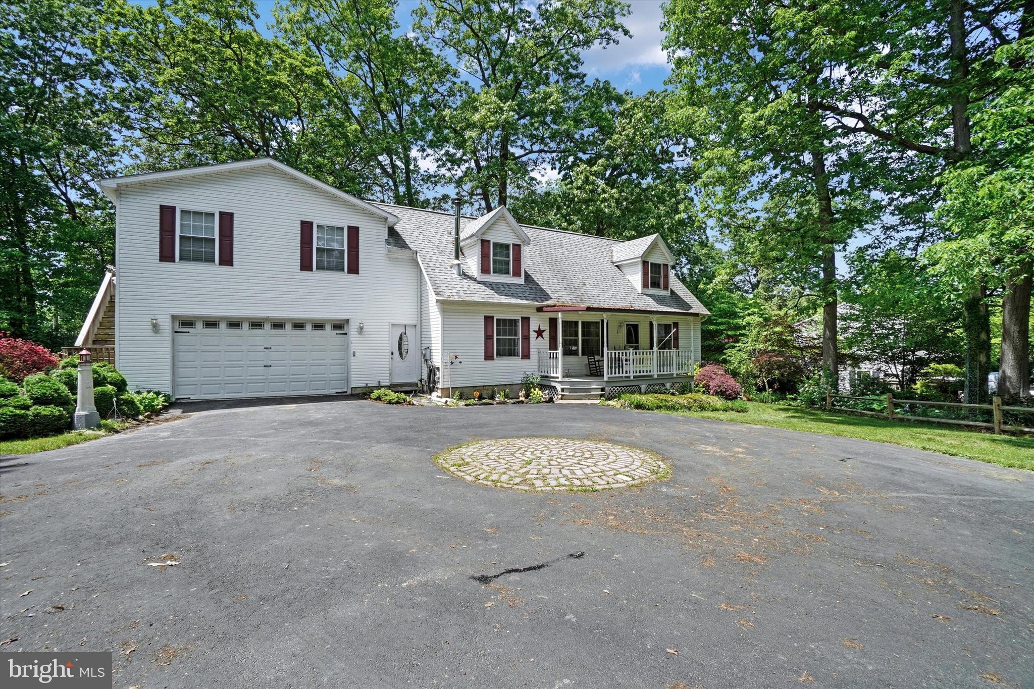 15 Susquehanna Rd