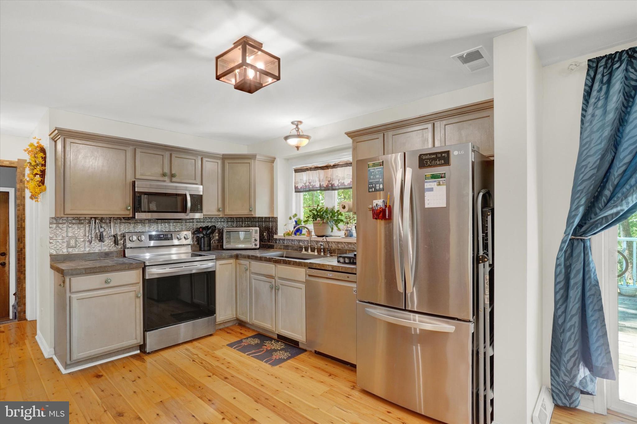 15 Susquehanna Rd