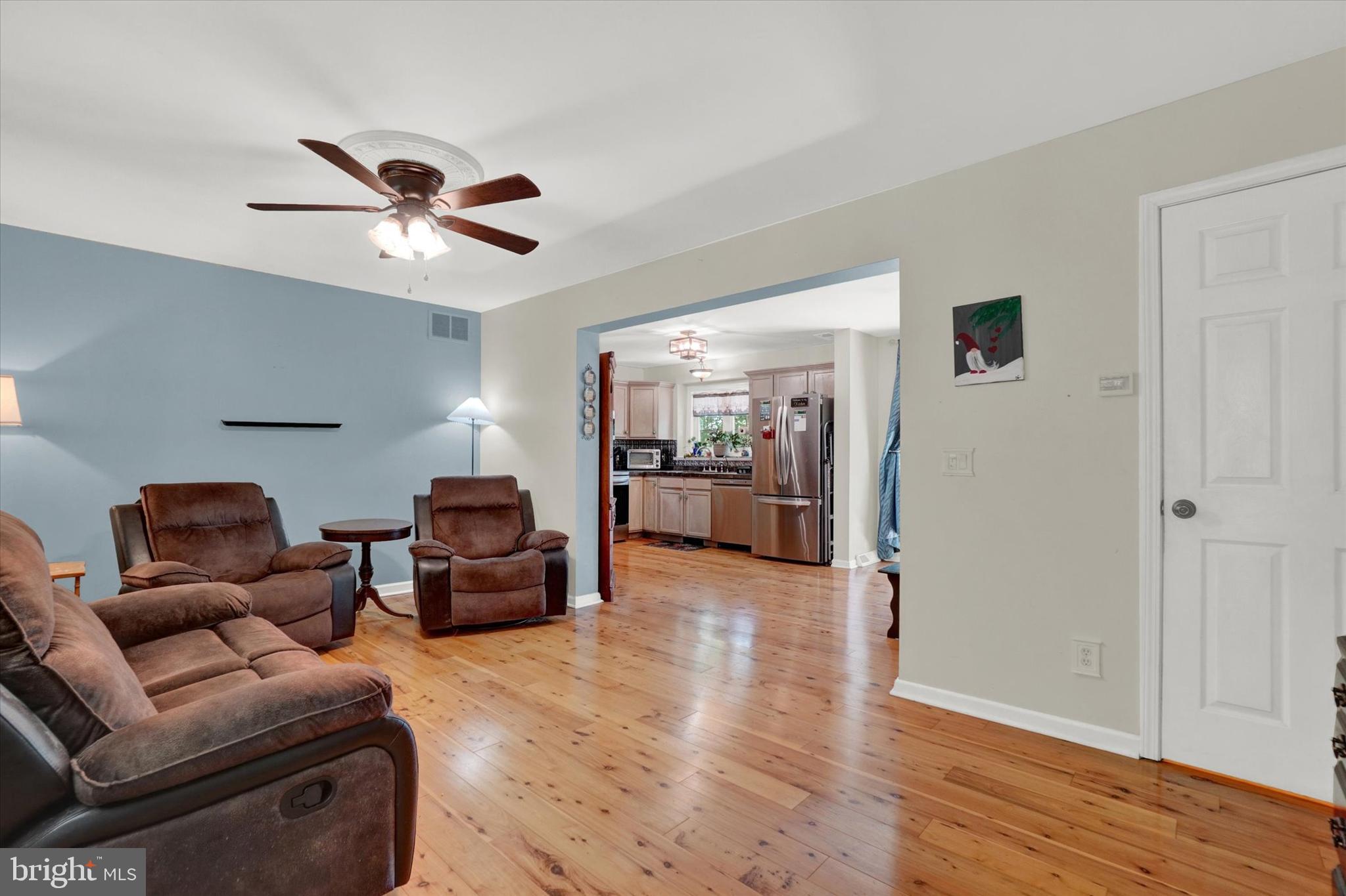 15 Susquehanna Rd
