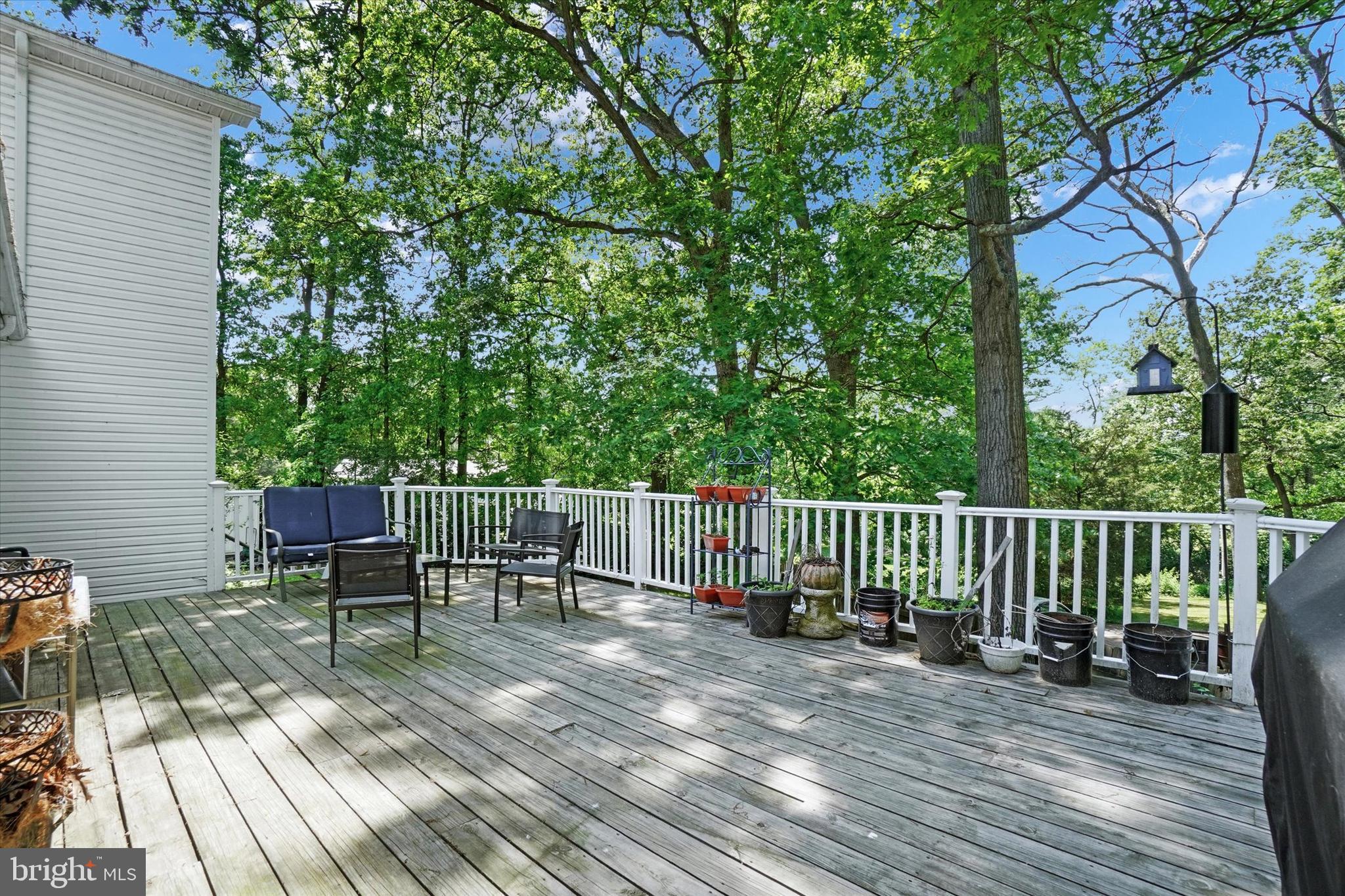 15 Susquehanna Rd