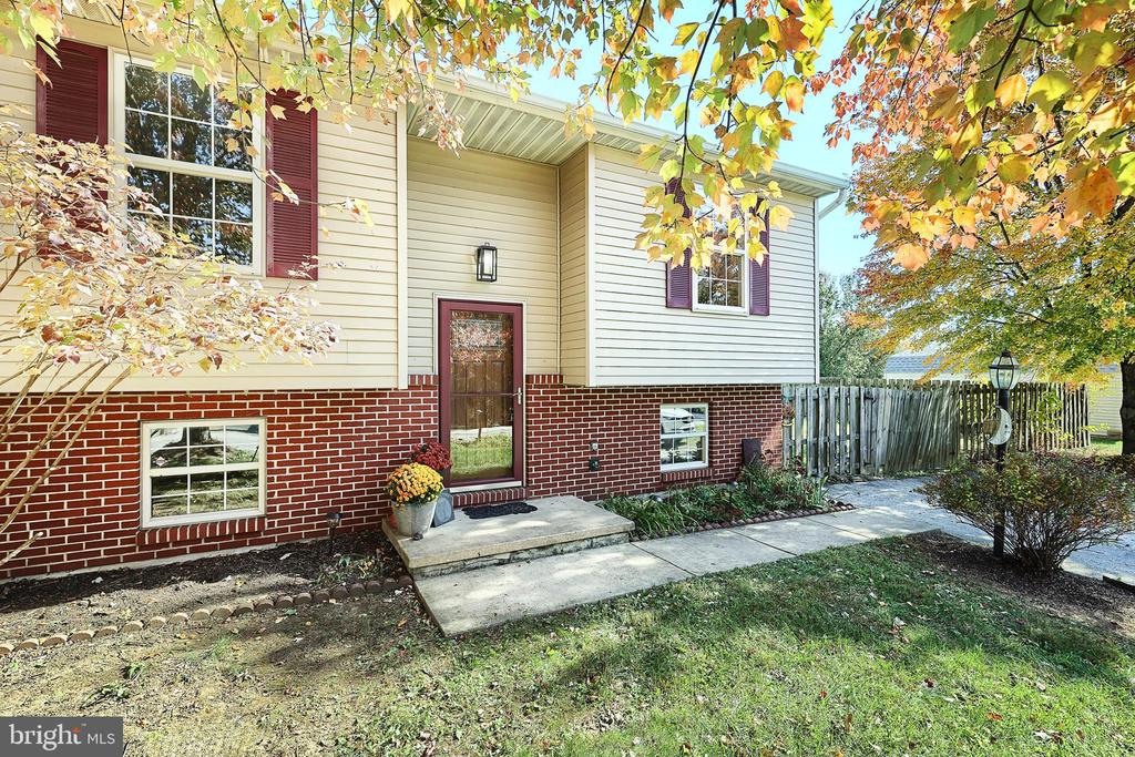 311 Sechrist Flat Rd