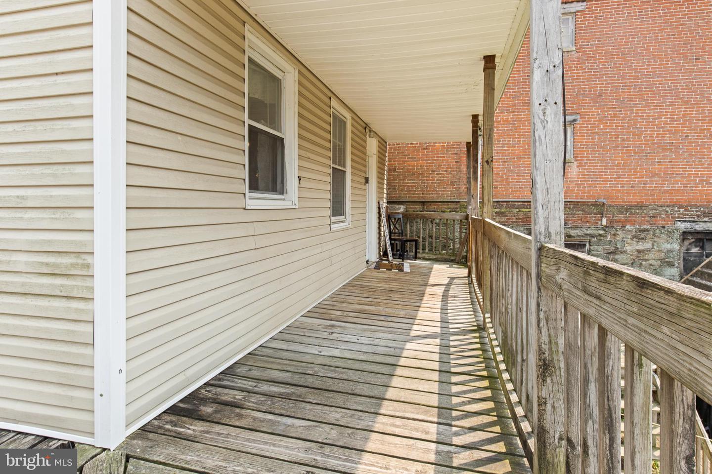 35 Manchester St