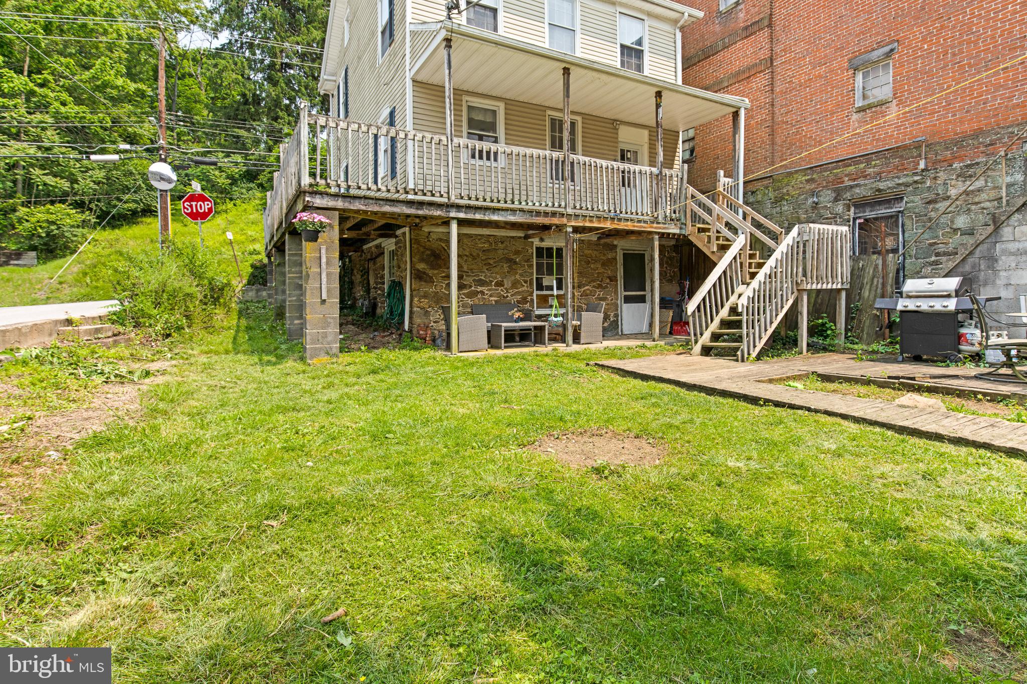 35 Manchester St