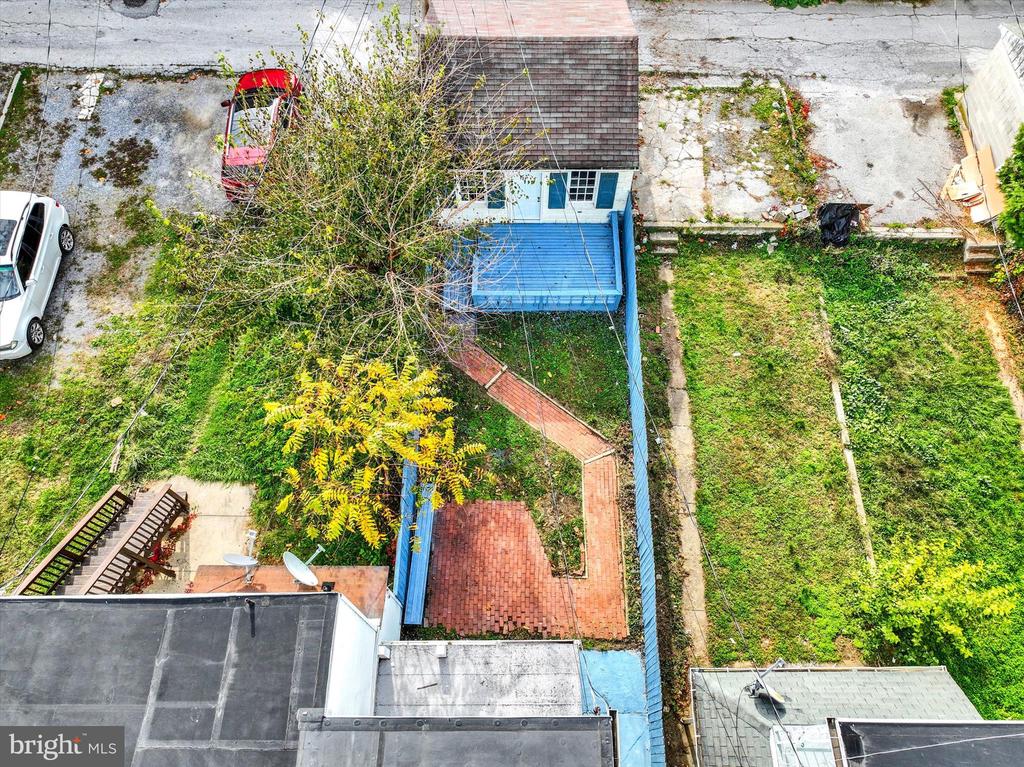 236 W JACKSON STREET