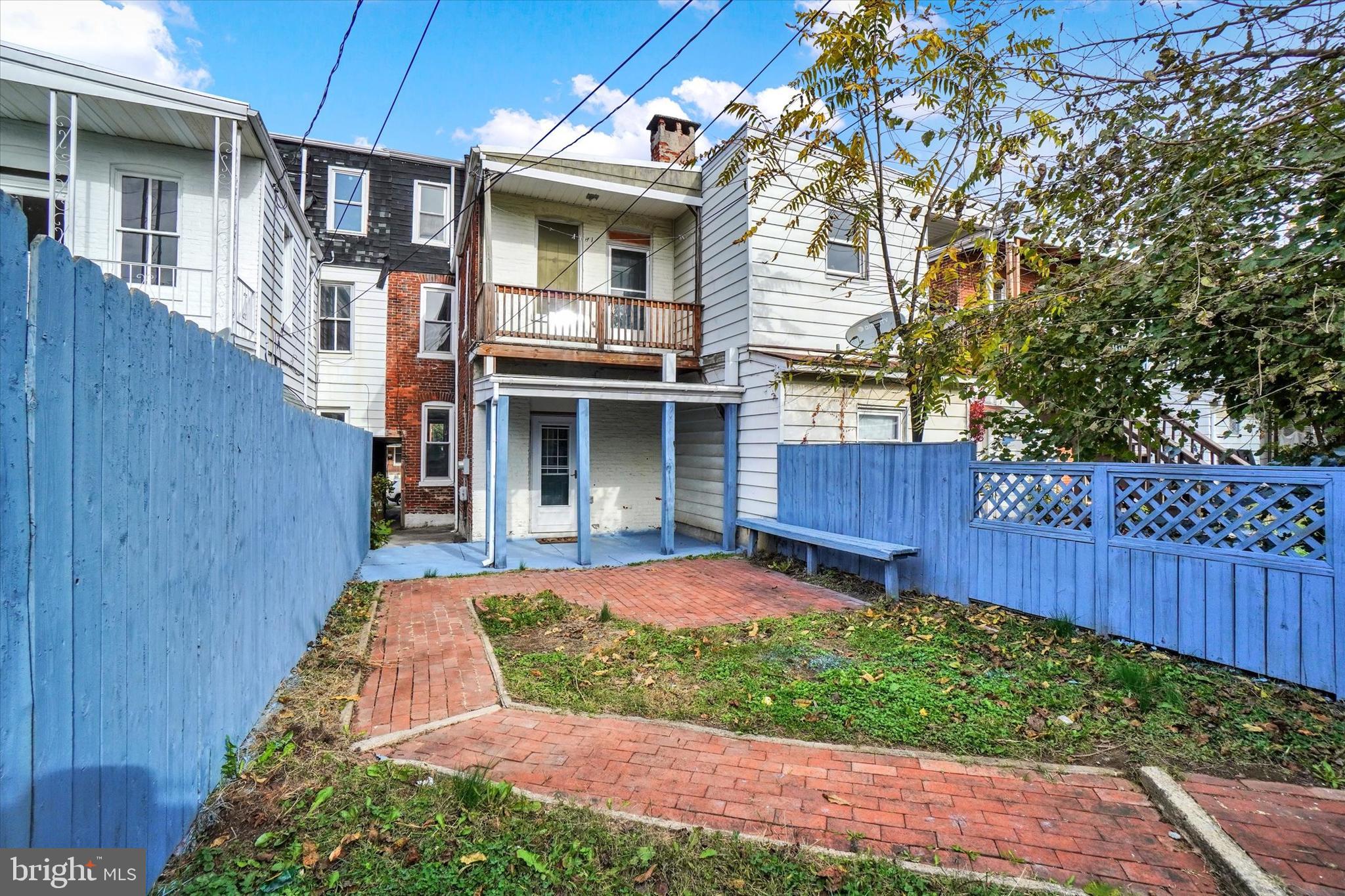 236 W JACKSON STREET