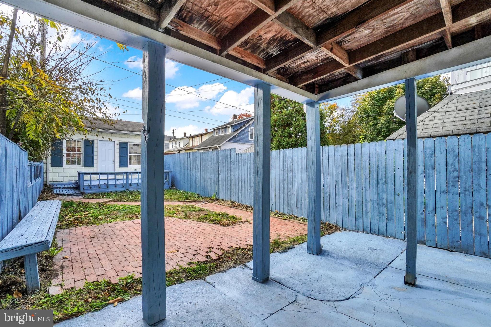 236 W JACKSON STREET