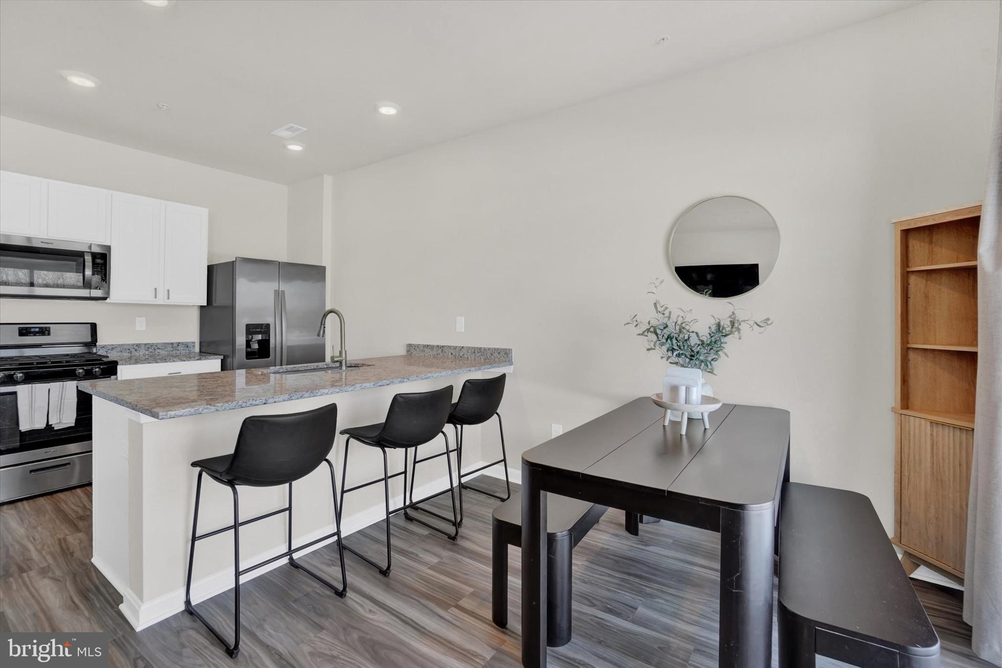 325 LOCUST RUN DRIVE