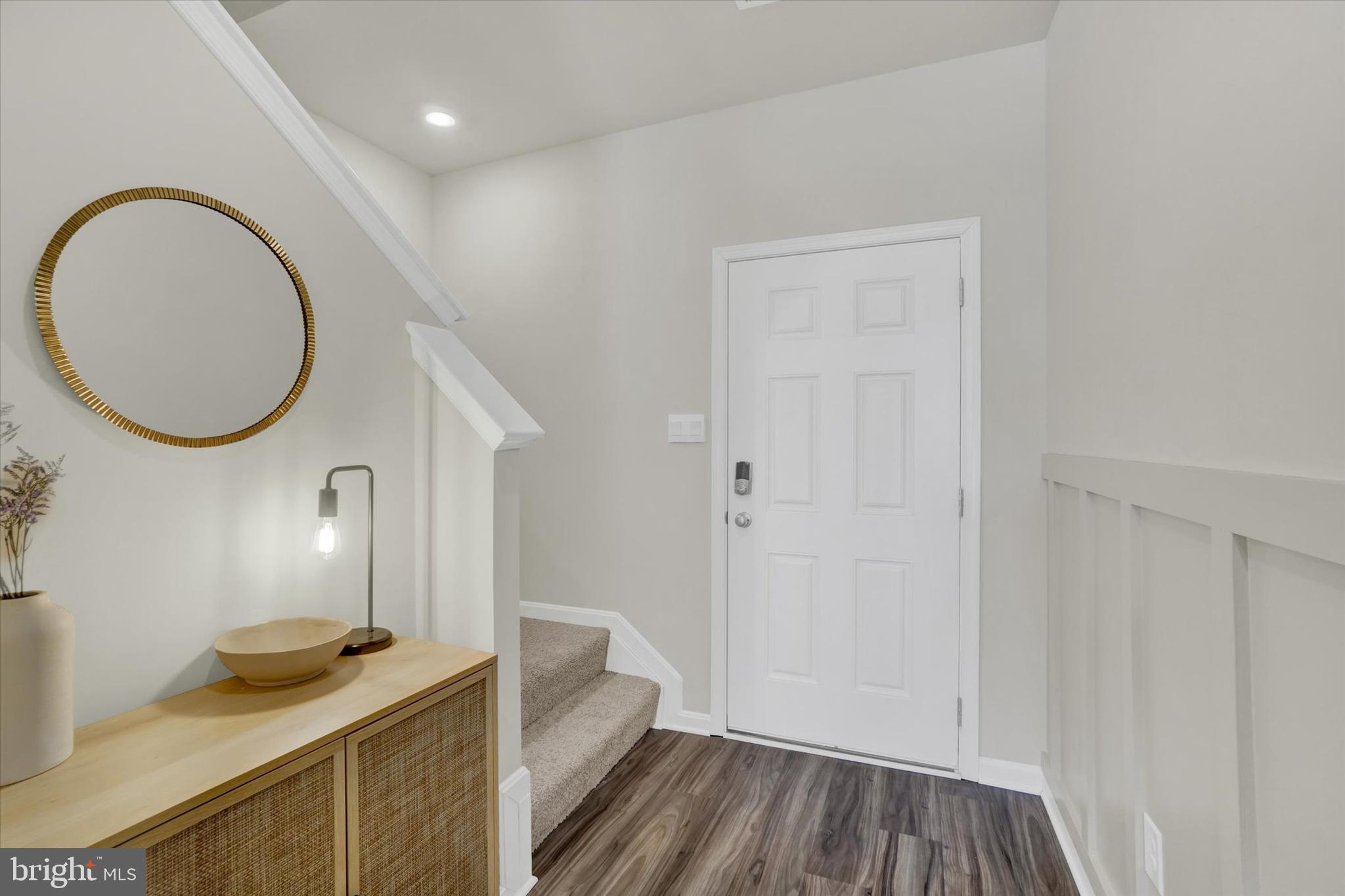 325 LOCUST RUN DRIVE