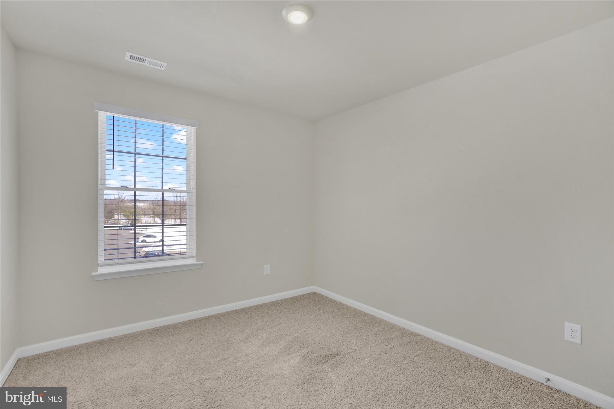 325 LOCUST RUN DRIVE