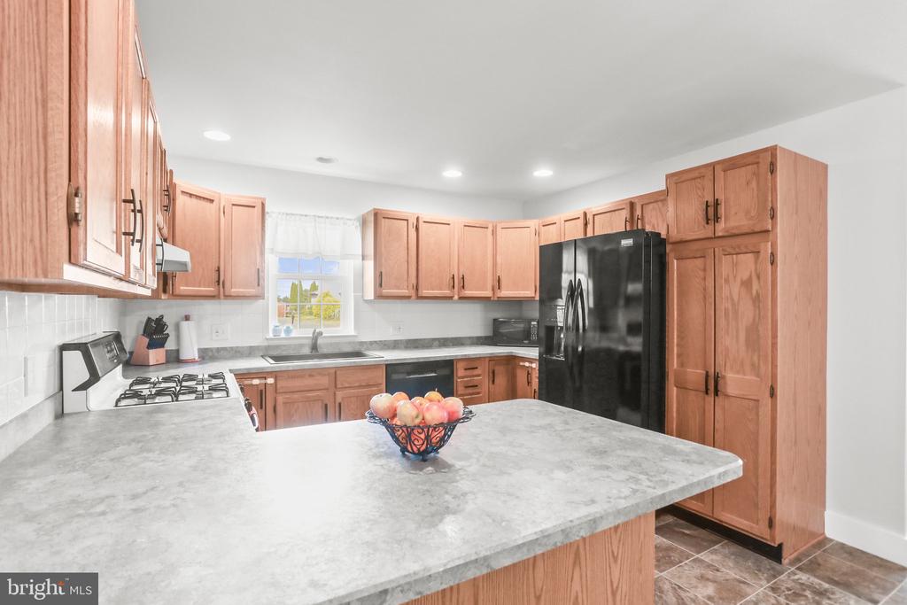 3320 NICOLE COURT