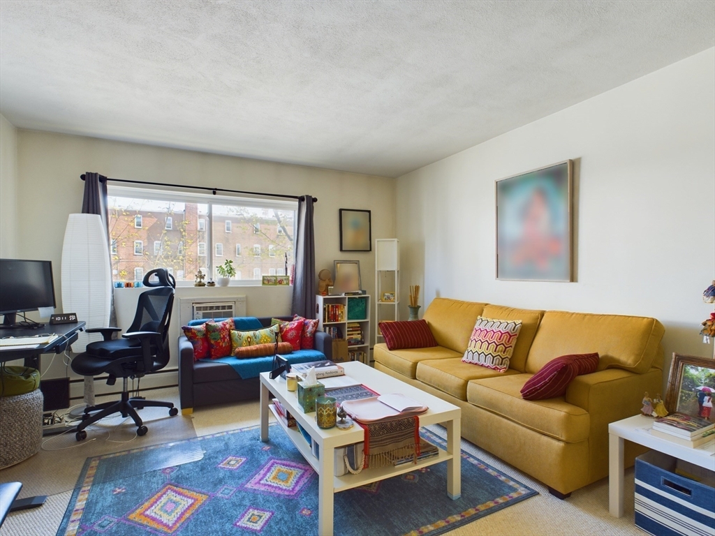 18 Glencoe St # 36