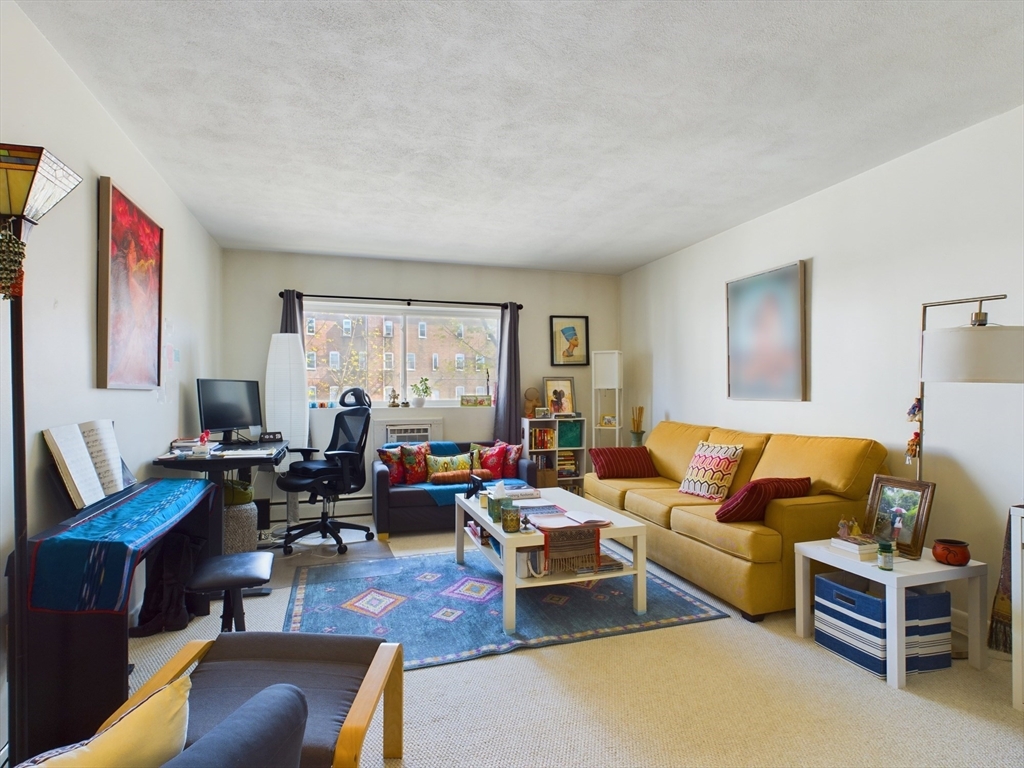 18 Glencoe St # 36