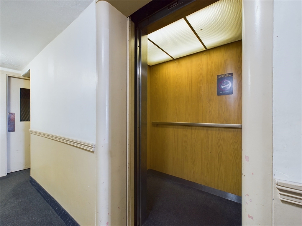 18 Glencoe St # 36