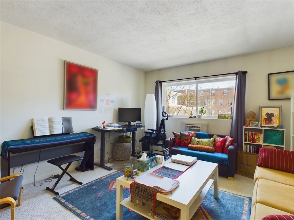 18 Glencoe St # 36