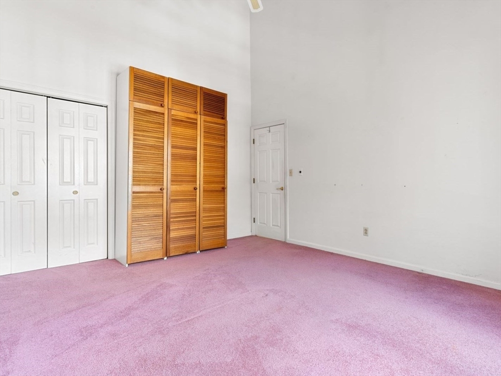 28 Hobart Lane # 28