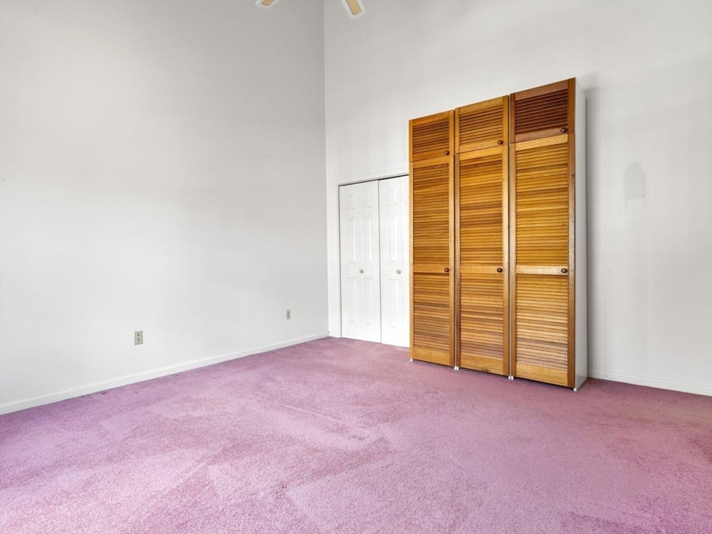 28 Hobart Lane # 28