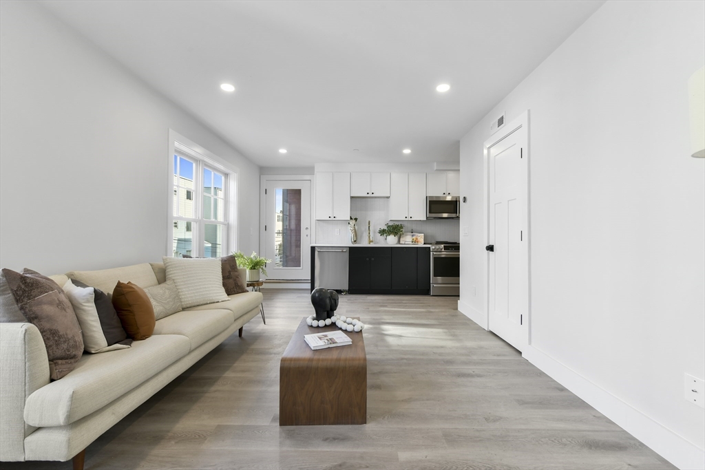 10 Geneva Street # 5
