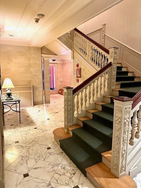 133 Commonwealth Ave # 1