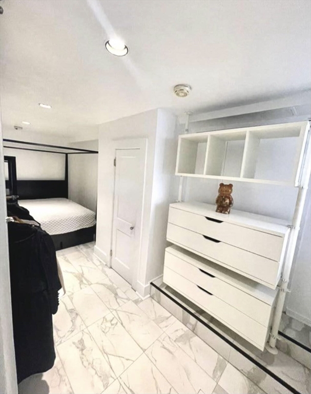 133 Commonwealth Ave # 1