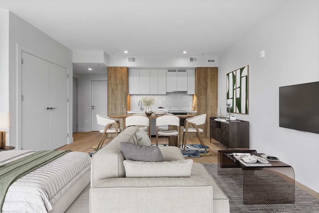 1055 Cambridge Street Unit: 301
