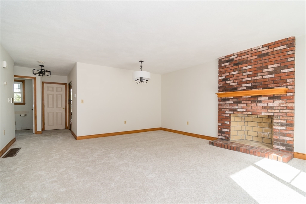 210 Belmont St # 1