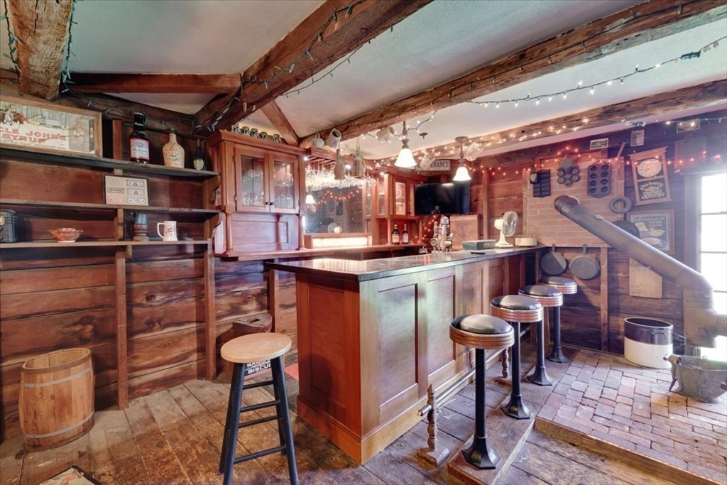 26 Baker St