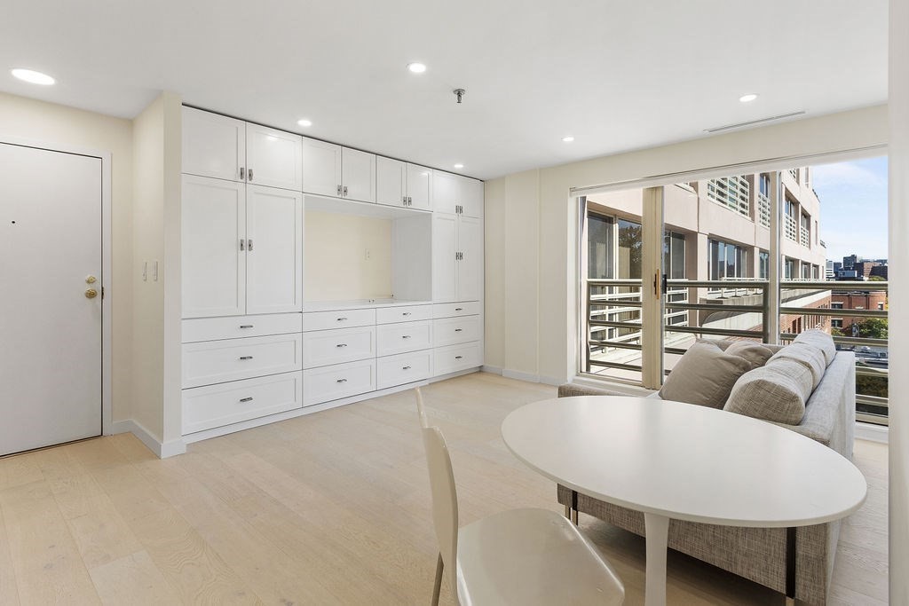 20 Webster St # 501