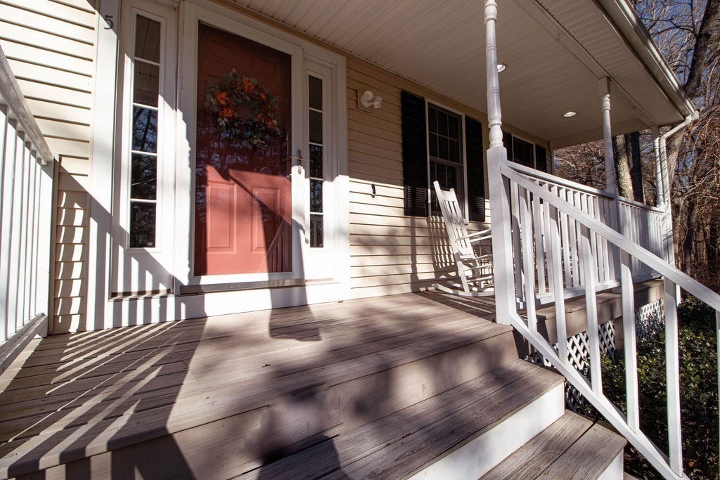 5 Cowell St