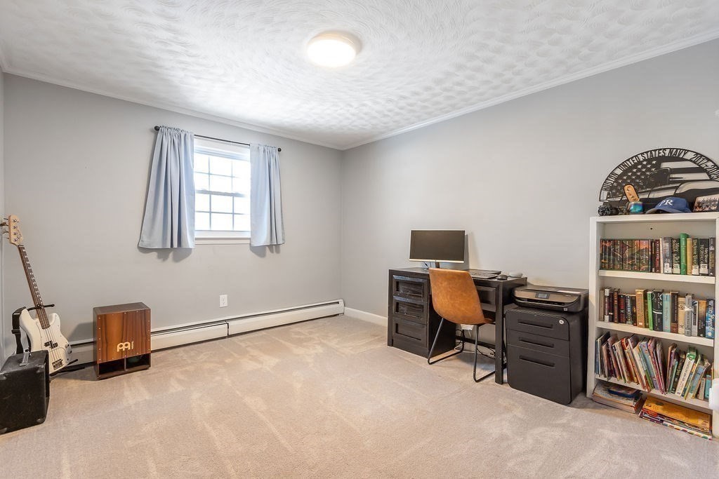 32 Woodside Dr