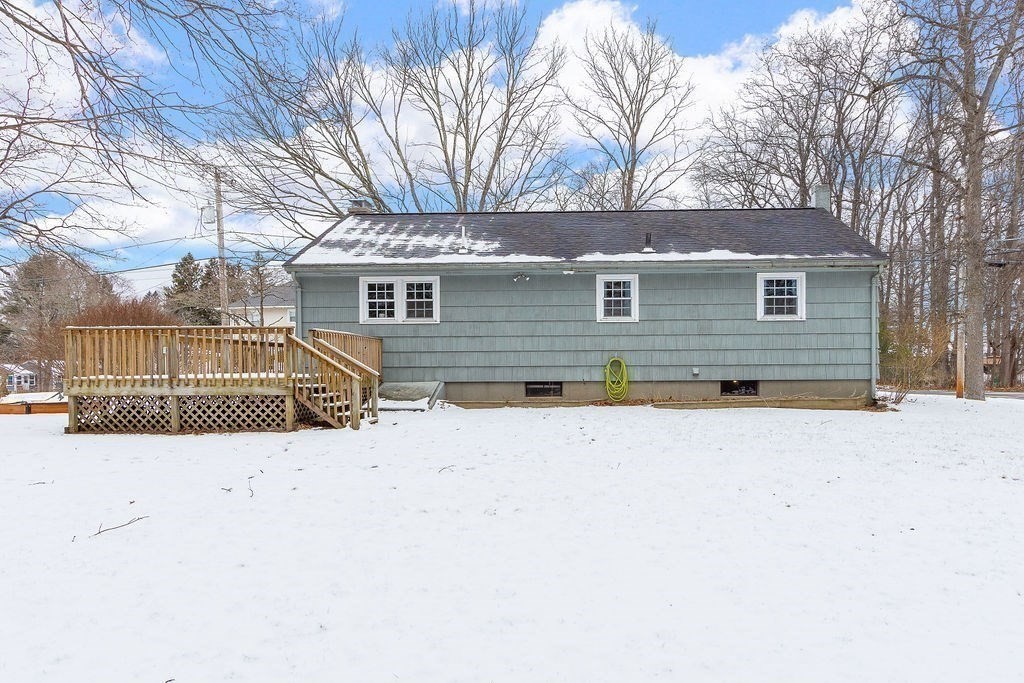 32 Woodside Dr