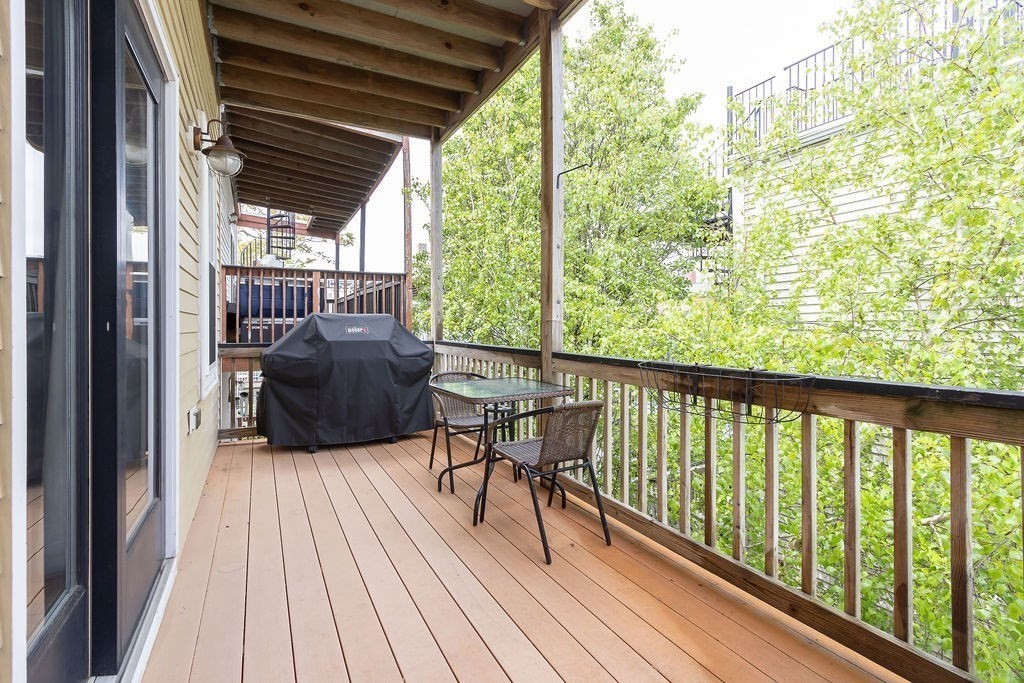 474 E 3rd # 2