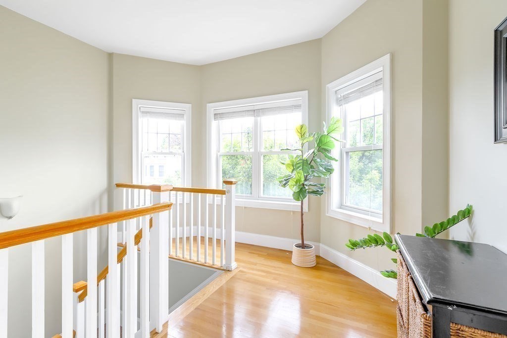 474 E 3rd # 2