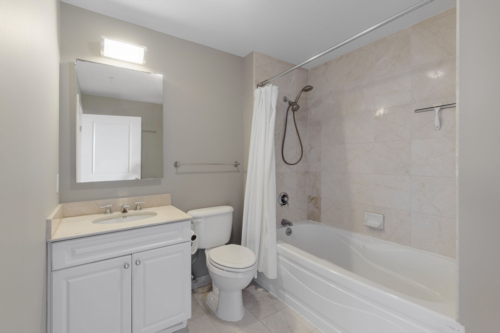 15 Waltham St # B605