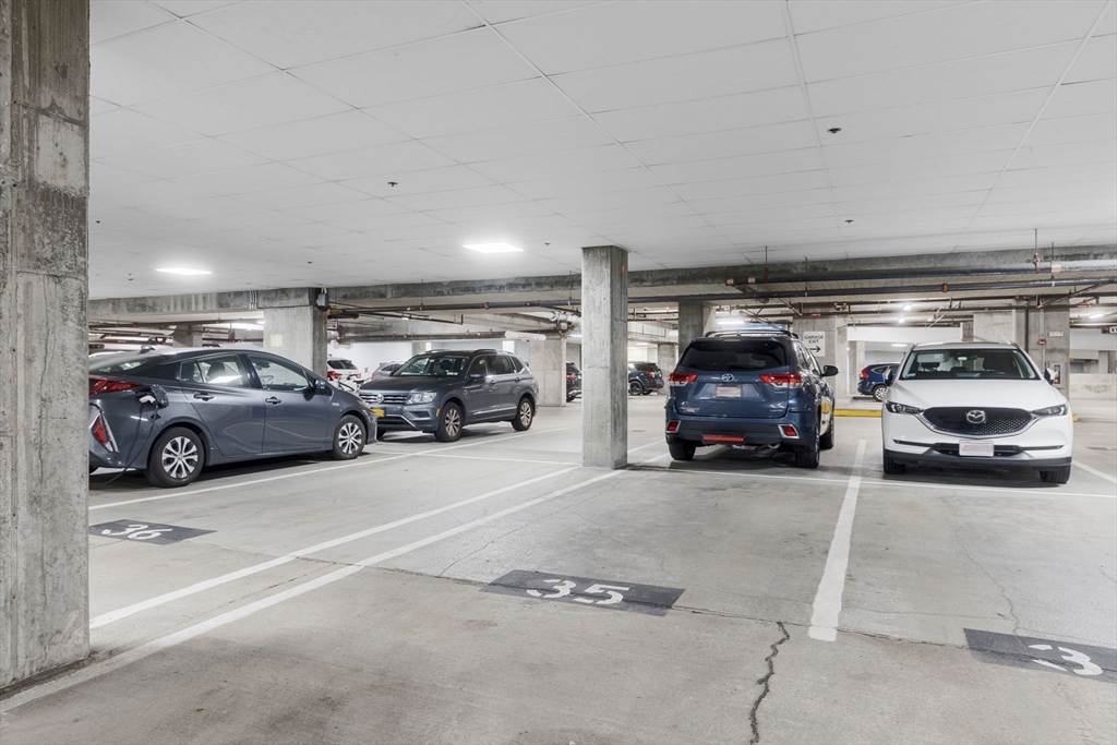 15 Waltham St # B605