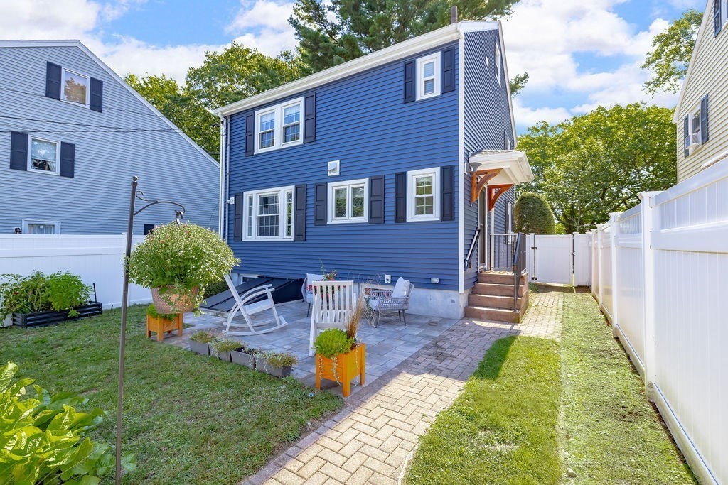 857 Vfw Parkway