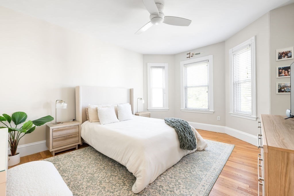 633 E 7th # 3