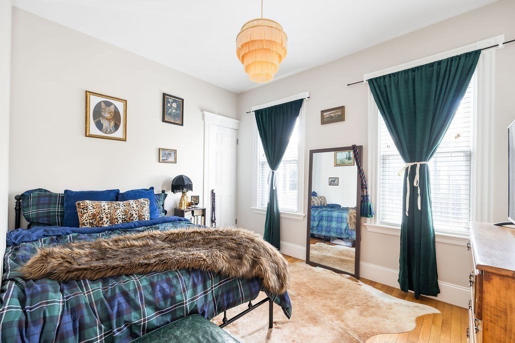 633 E 7th # 3