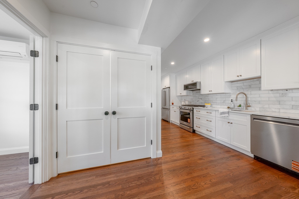 108 Florence Street # 1