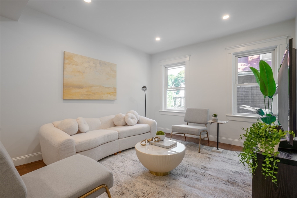 108 Florence Street # 1