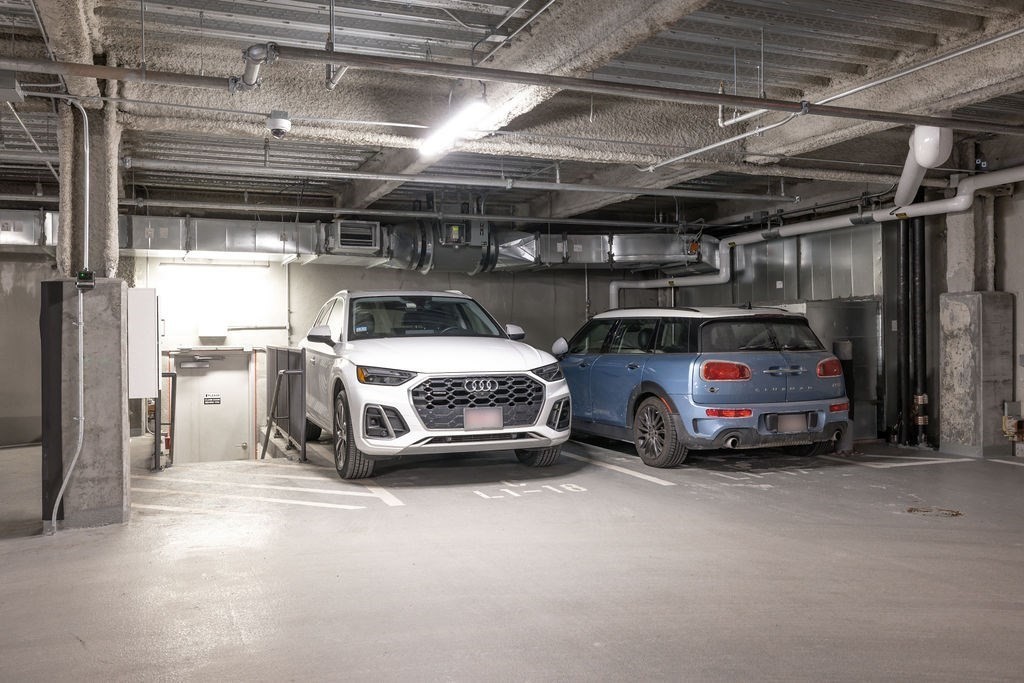 100 Shawmut Ave # 807